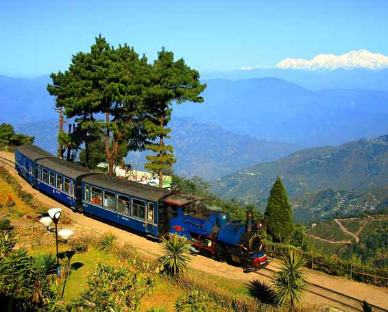 Darjeeling Train Tour